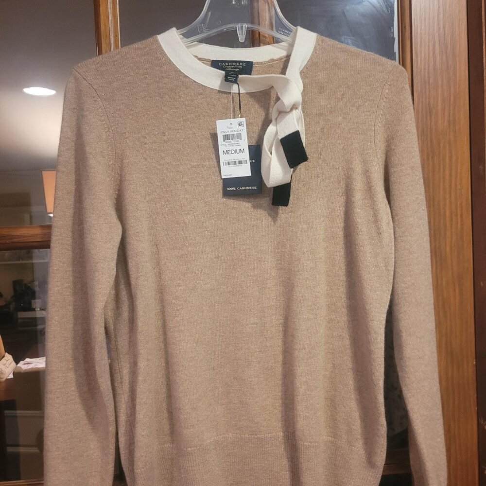 NWT  SZ M 100% Cashmere Tan Sweater w/ Side Bow Tie